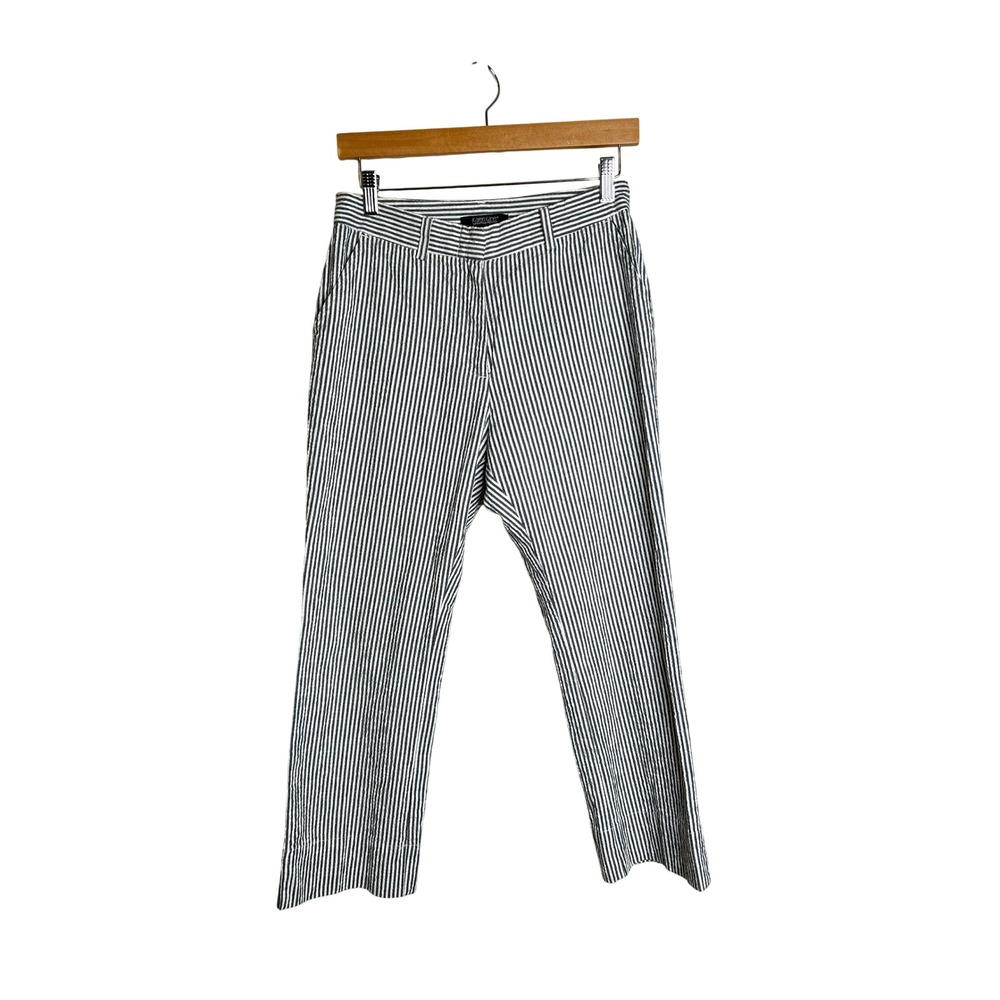 Karen Kane Gray & White Seersucker Striped Cropped Pants - Size 6P